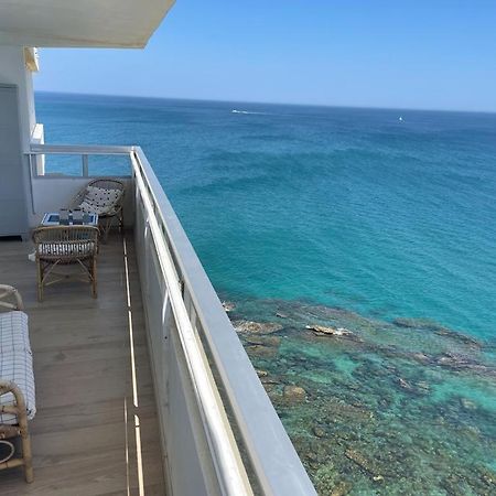 Maravilloso Apartamento En Primera Linea De Playa. トレグアディアロ エクステリア 写真